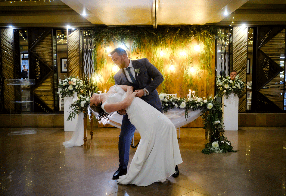 Kloofzicht-December-Weddings-Dance-large-images-1
